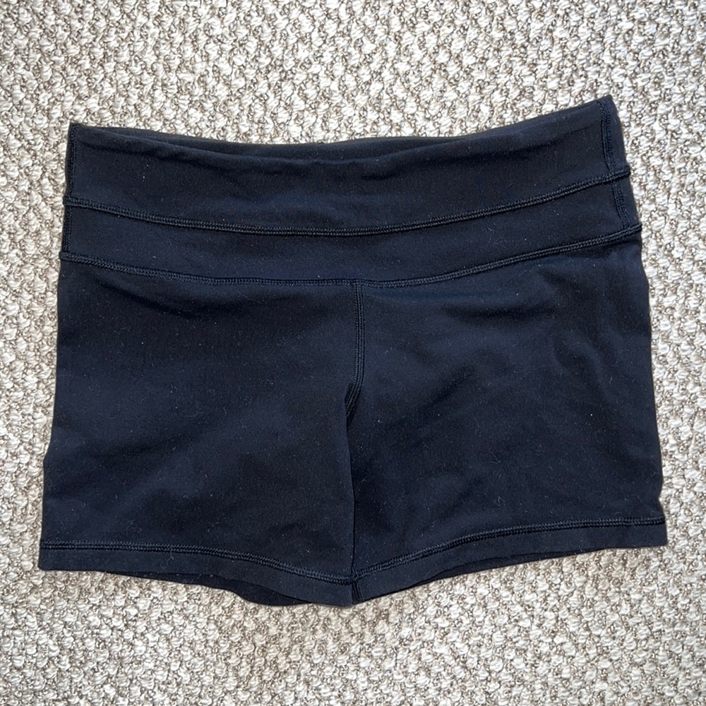Lulu lemon mid waist biker shorts